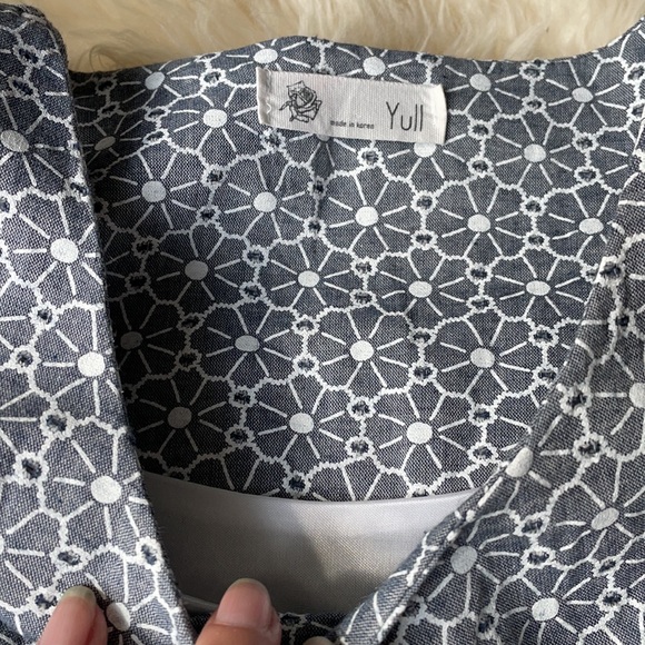 Eyelet fully lined sun dress - Picture 3 of 4